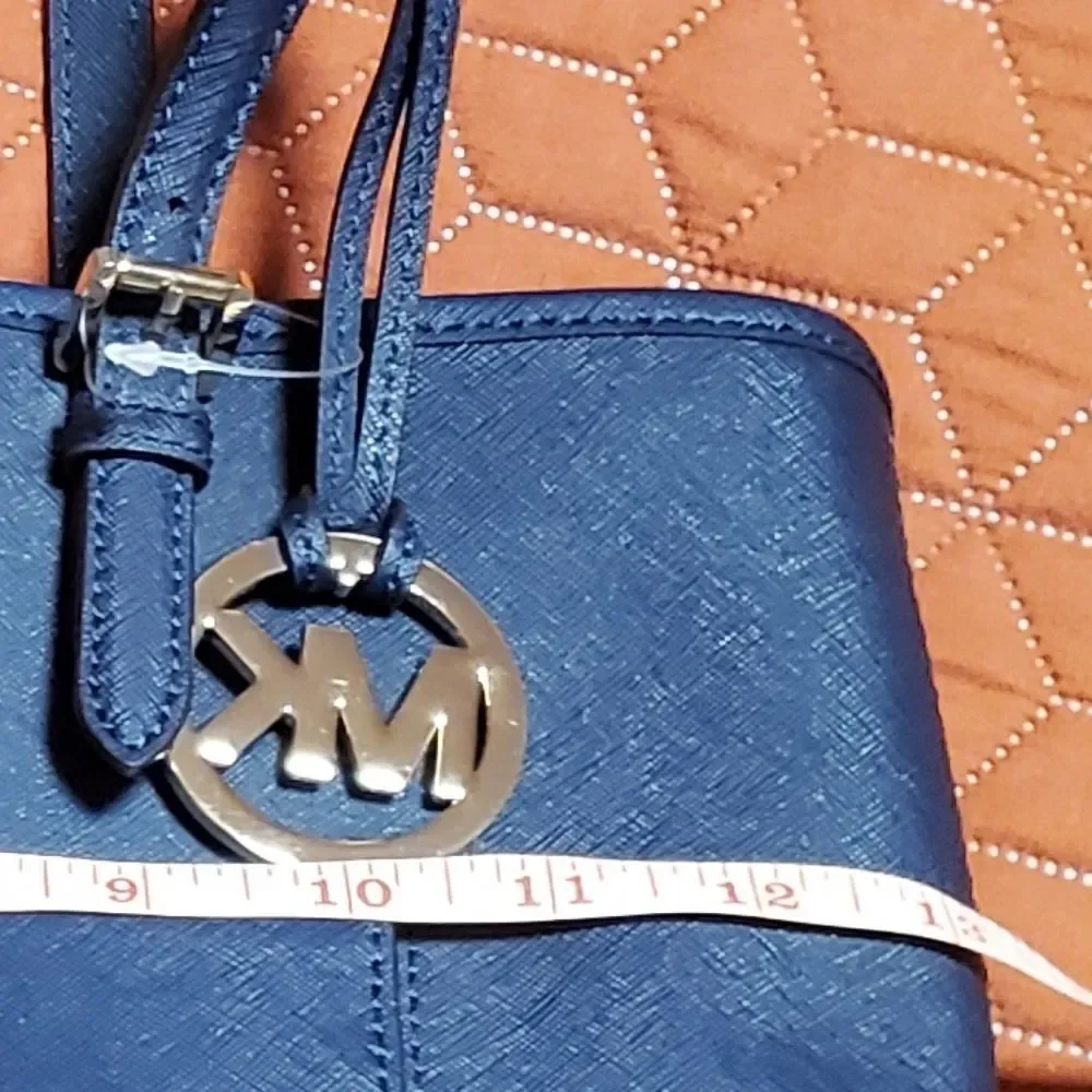 Michael Kors - Navy Blue Tote - Picture 9 of 9